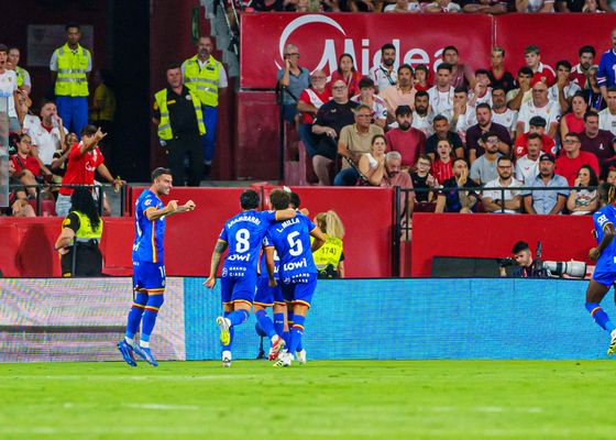 Sevilla 1-2 Getafe: ﻿Resbalón de un Sevilla demasiado Liso