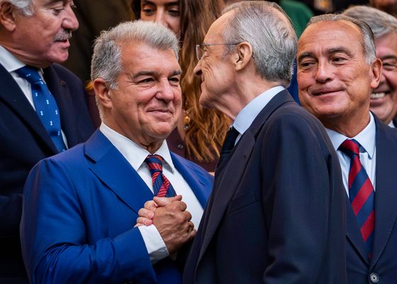 Laporta lanza su acusación más directa: "El Madrid, al ver el resurgir del Barça, ha entrado en estado de pánico. Han querido oscurecer la mejor etapa de la historia del Barça"