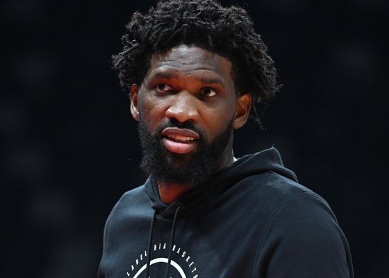 Saltan las alarmas con Joel Embiid: "Pronto tendrá una reunión con los médicos"