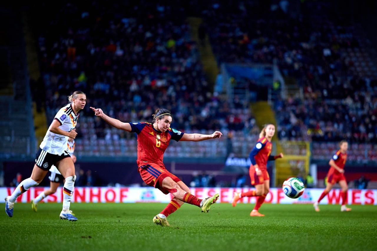 Alemania 0-0 España: Todo por decidir en la vuelta en el Metropolitano