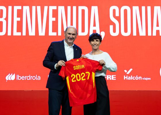 Sonia Bermúdez en su presentación: "No voy a descubrir quién es Jenni Hermoso”