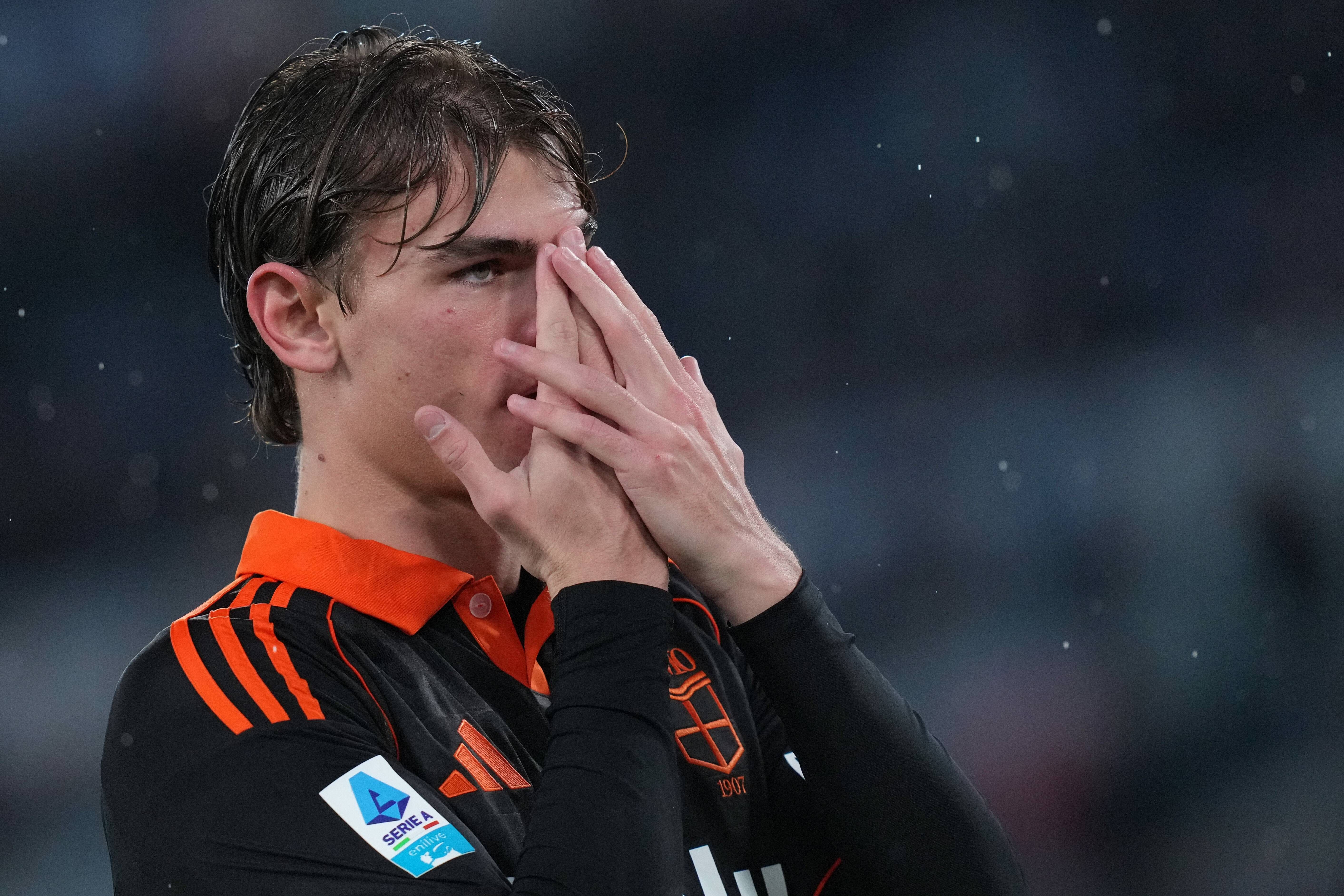 Nico Paz firma un recital en Roma y dispara al Como hacia Europa