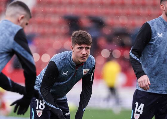 El Athletic Club se divide entre Europa y la permanencia