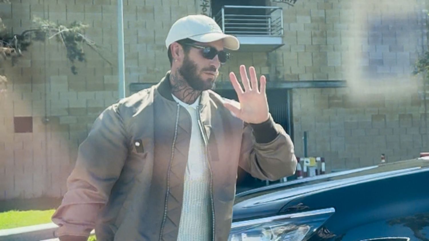 Sergio Ramos vuelve a Sevilla: su primera imagen en la ciudad en medio del proceso de compra del club