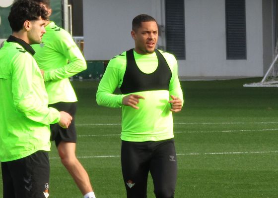 Vítor Roque y ‘La banda del patio’ redibujarán el boceto de Pellegrini para Mallorca