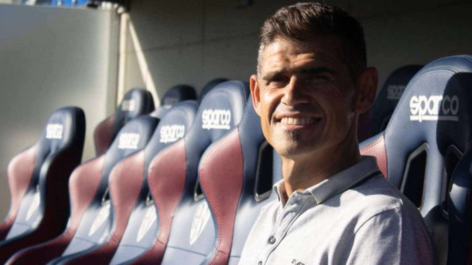 La primera lección de Hidalgo a Etxebarría antes del Eibar-Huesca