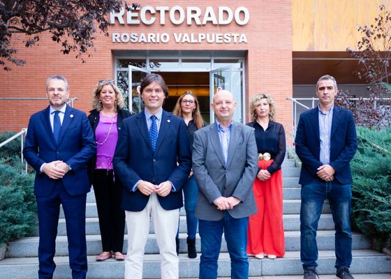 El apoyo de la administración pública a la UPO