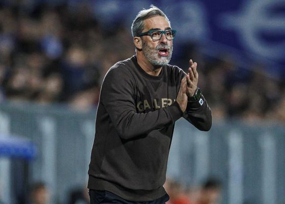 El Huesca de Jon Pérez Bolo sigue generando dudas y mira al descenso en Segunda