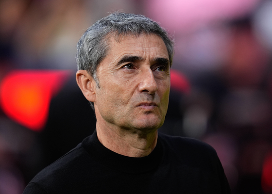 Ernesto Valverde habla de "insistir" en el Athletic Club con Nico Williams