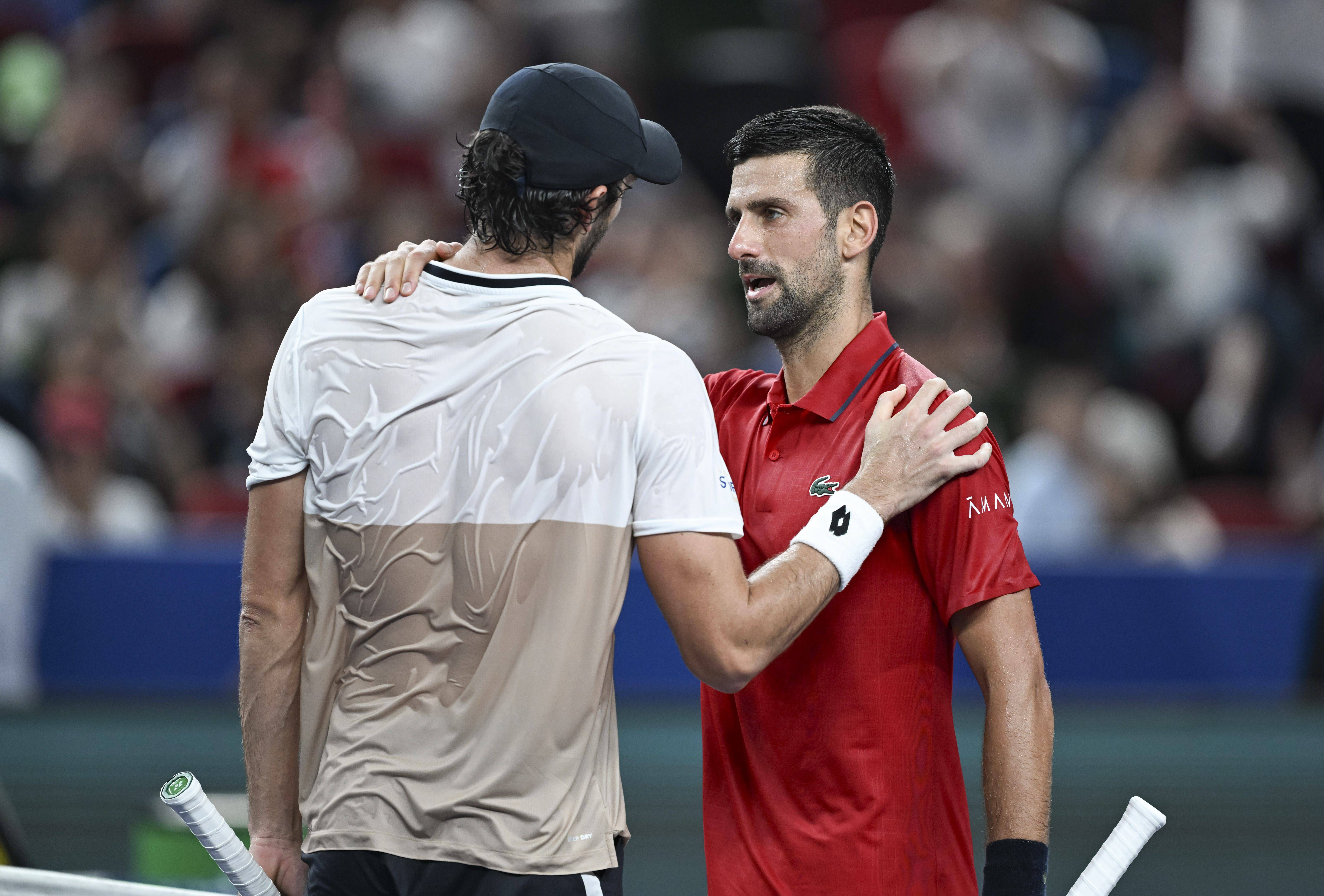 La impactante petición de Vacherot a Djokovic tras derrotarle en Shanghái