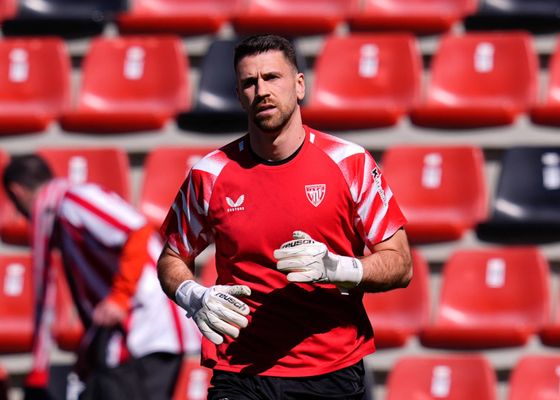 Manu Sarabia, leyenda del Athletic, se moja sobre el debate Unai Simón y Álex Padilla: "Se juega la credibilidad con ese jugador y con el resto de la plantilla"