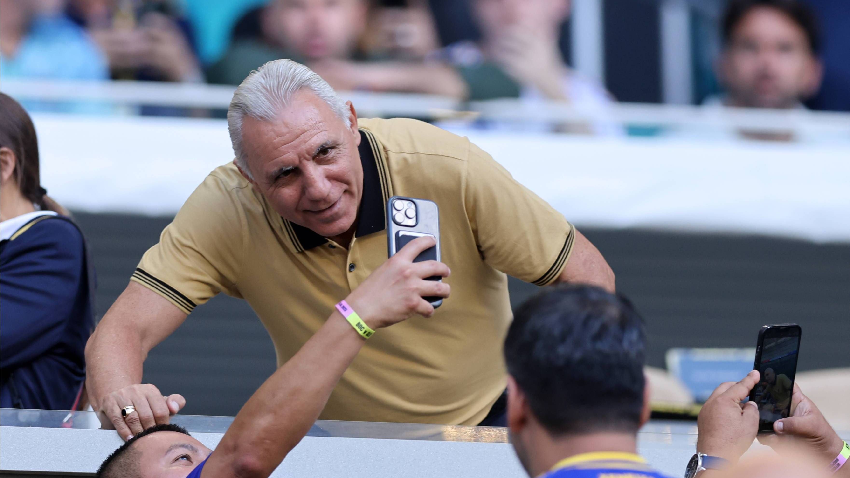 Stoichkov se ceba con Raphinha 