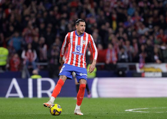 Giménez no fue expulsado como Bellingham