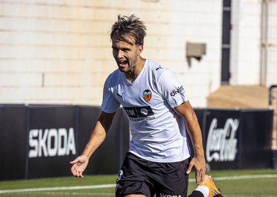 El Valencia trabaja en la salida de una de las perlas de su cantera