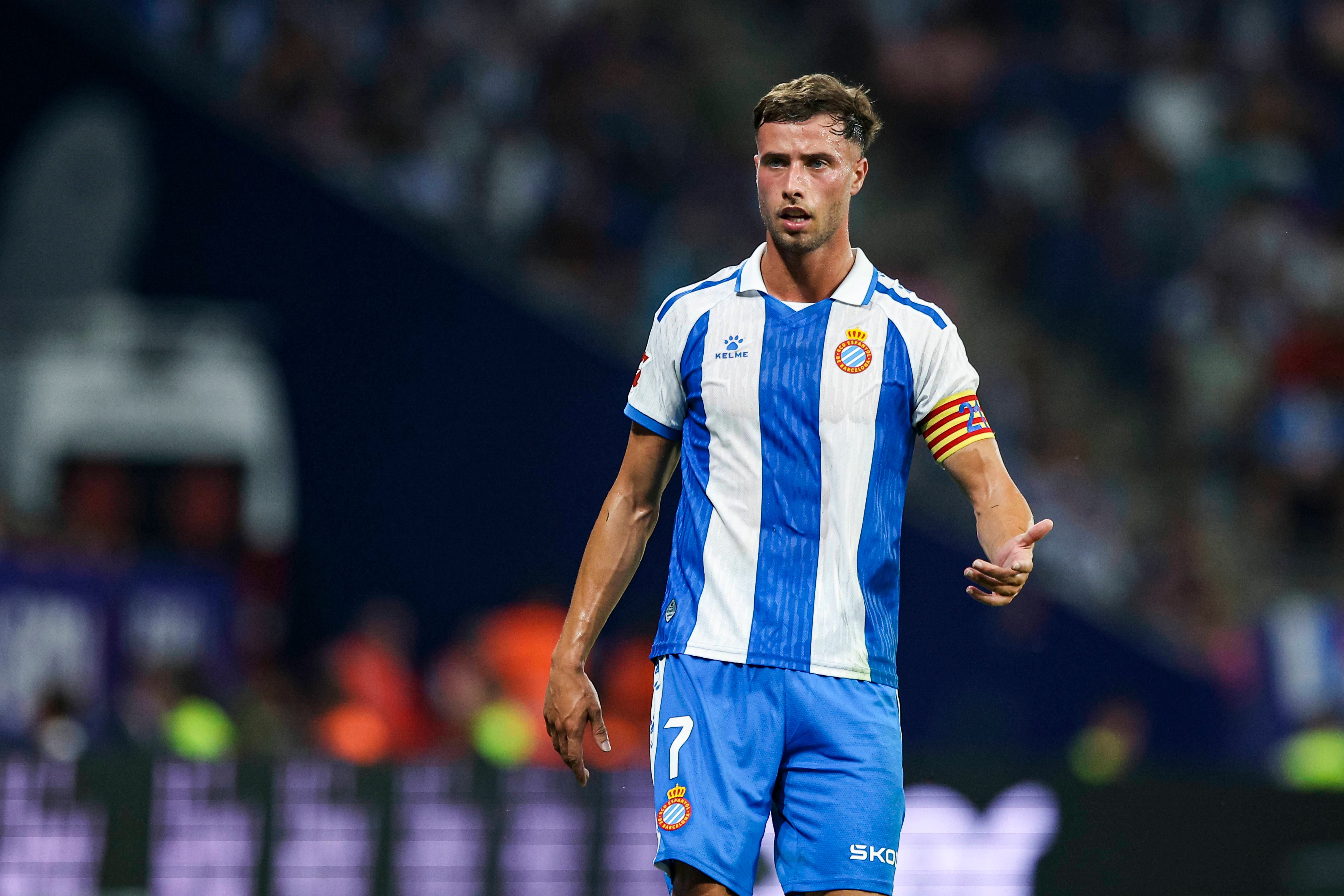 Javi Puado analiza el derbi ante el Barça y deja un mensaje: "Joan Garcia es ya pasado de este club"