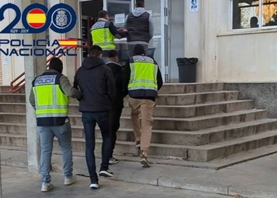 La Policía detiene a tres ultras del Sevilla por una "brutal agresión" en el partido ante el Valencia