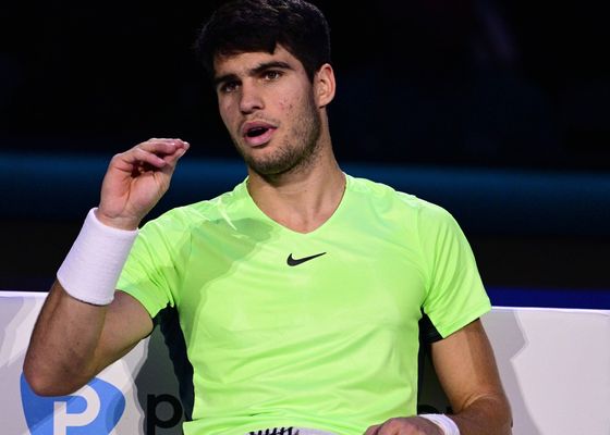 Tras las críticas, Carlos Alcaraz se pasa al ajedrez 