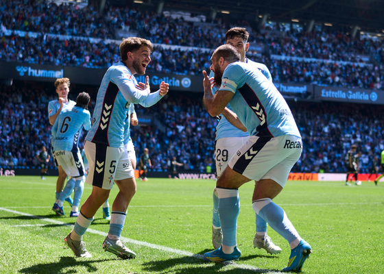 Así queda la clasificación de LaLiga EA Sports tras el triunfo del Celta de Vigo y la derrota del Espanyol en la 34 de Primera división