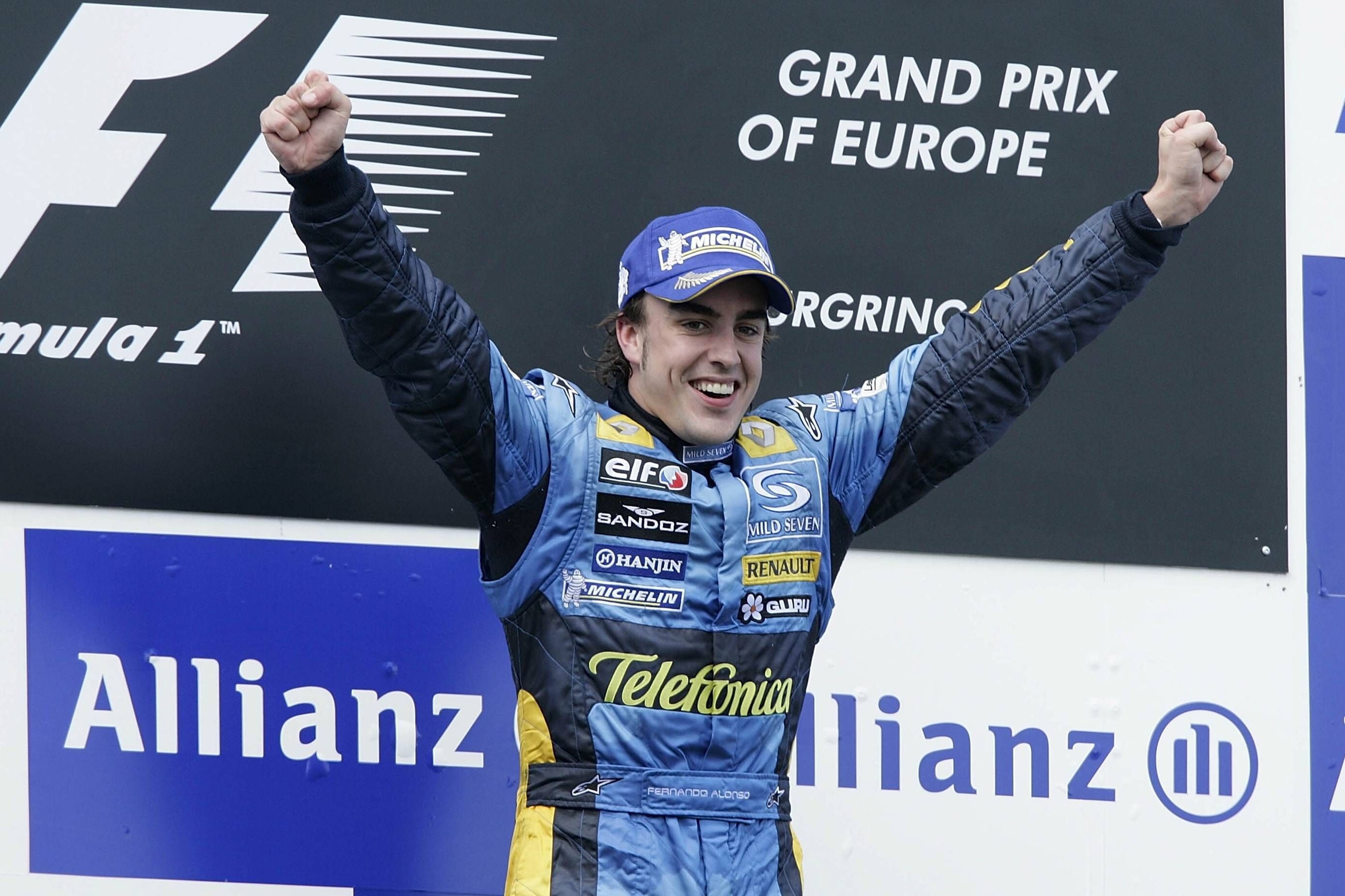 Fernando Alonso recuerda la presión de luchar por un Mundial de F1: ''Empezamos a correr en modo campeonato''