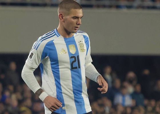 La lesión de Mastantuono enciende las alarmas en el Real Madrid