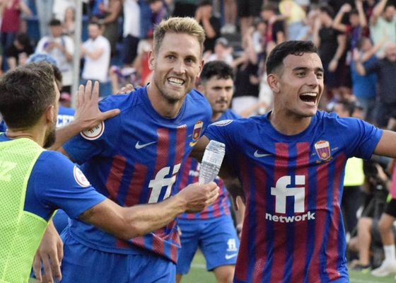 El Eldense sube a Segunda de una forma épica e histórica frente al Real Madrid Castilla