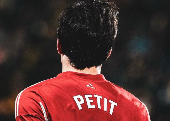 Esperanzas para el Betis con Gonzalo Petit: "Será de los grandes delanteros del mundo"