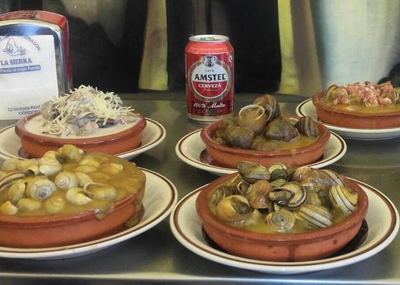 Los caracoles más virales de Andalucía: con salsa lotus, con carbonara, con nachos y queso...