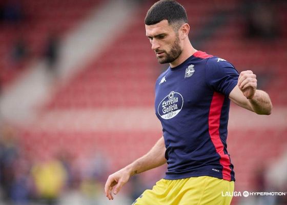 Negativa del Deportivo de La Coruña a un fichaje del Sporting de Gijón
