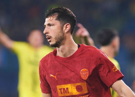 Guido Rodríguez tras la derrota del Valencia ante el Villarreal: "Queda la bronca"
