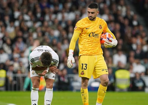 Leo Román firma con el Mallorca hasta junio de 2030
