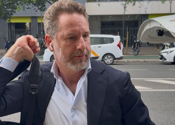 Martín Ink y Sergio Ramos llegan a la reunión por la compra del Sevilla: "¿Optimista? Sí"