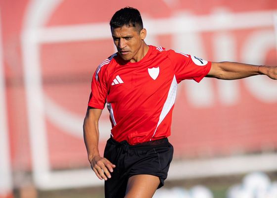 "Ya no existe más el 'Niño Maravilla', pero Almeyda y Bonini lo conocen bien"