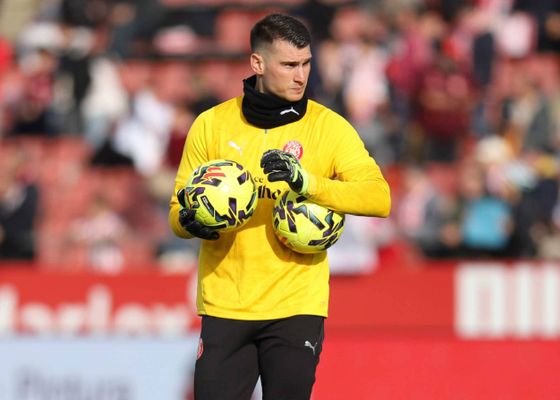 Livakovic pone fin a su etapa en el Girona y regresa al Dinamo Zagreb