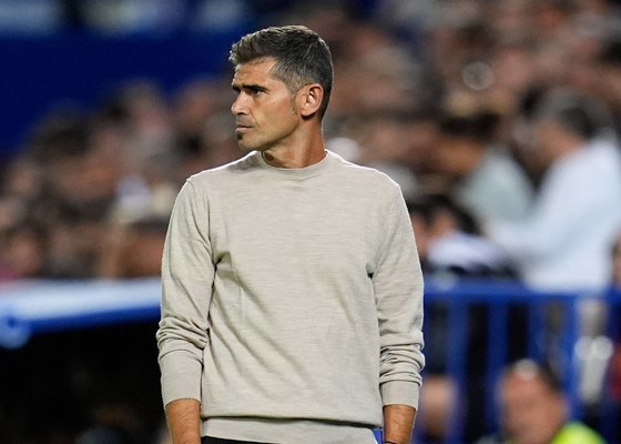 Antonio Hidalgo, técnico del Deportivo de La Coruña, confirma la lesión de Yeremay Hernández y lanza un dardo a la afición