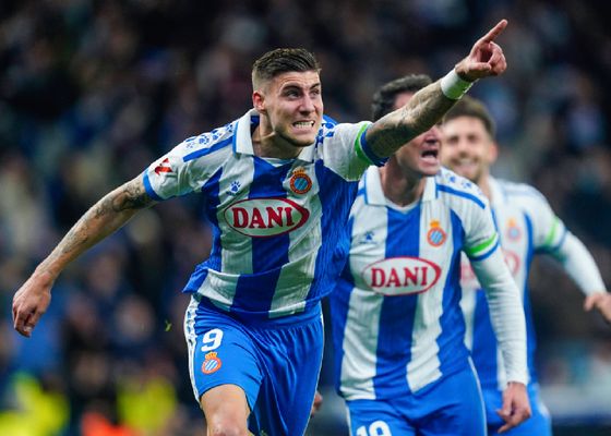El Espanyol apura el mercado para rearmarse tras un enero que frenó el sueño europeo