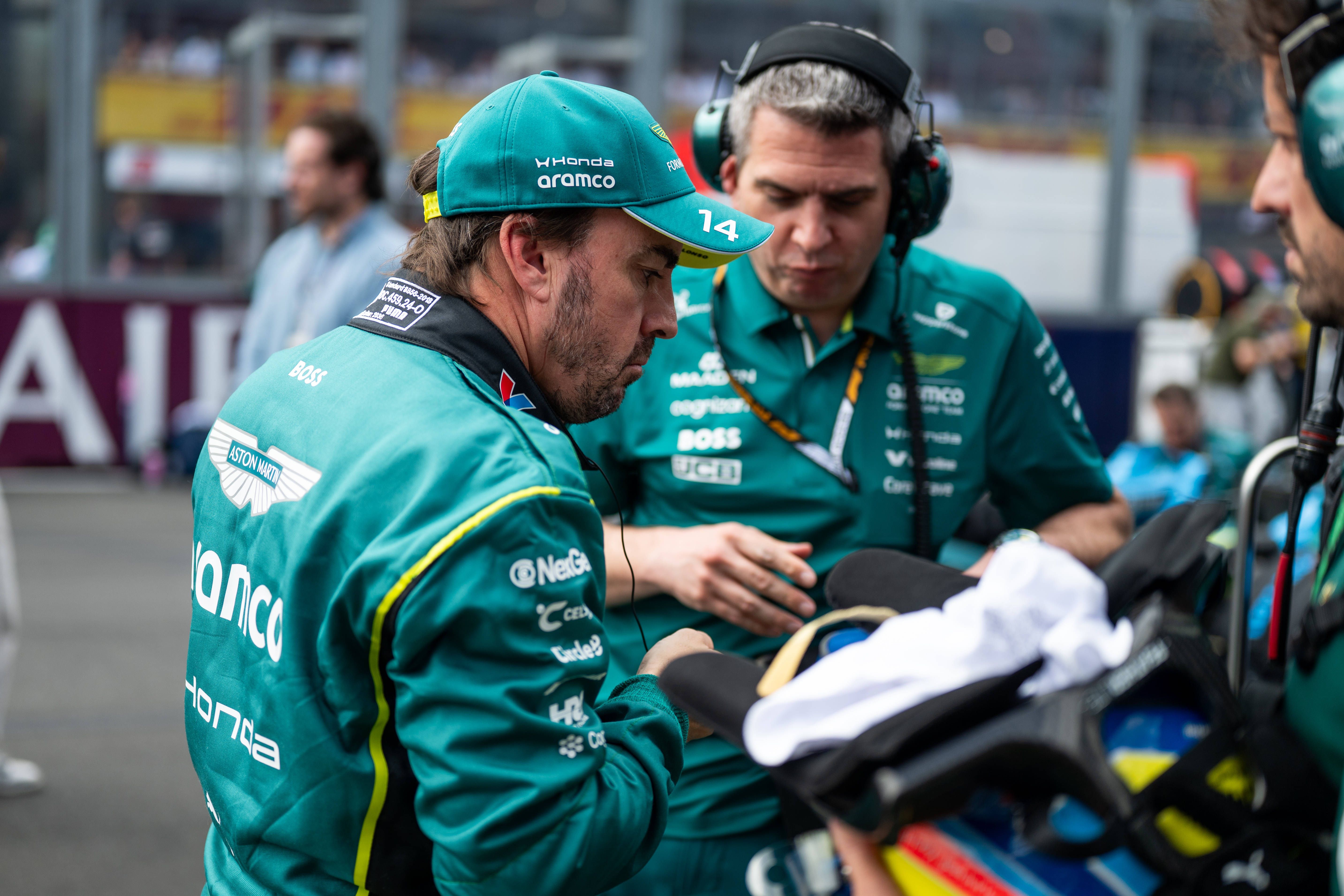 Fernando Alonso se enfrenta a un Aston Martin impredecible en Japón