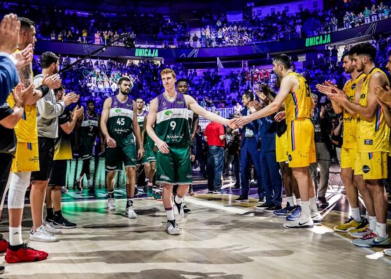 Unicaja se termina de estrellar en Champions 