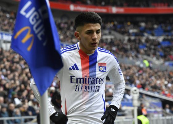 El Benfica apuesta fuerte por la incorporación de Thiago Almada
