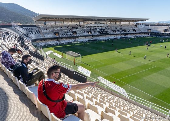 Cómo y donde ver el Cartagena - Granada por TV y online: mostrar otra cara fuera de casa