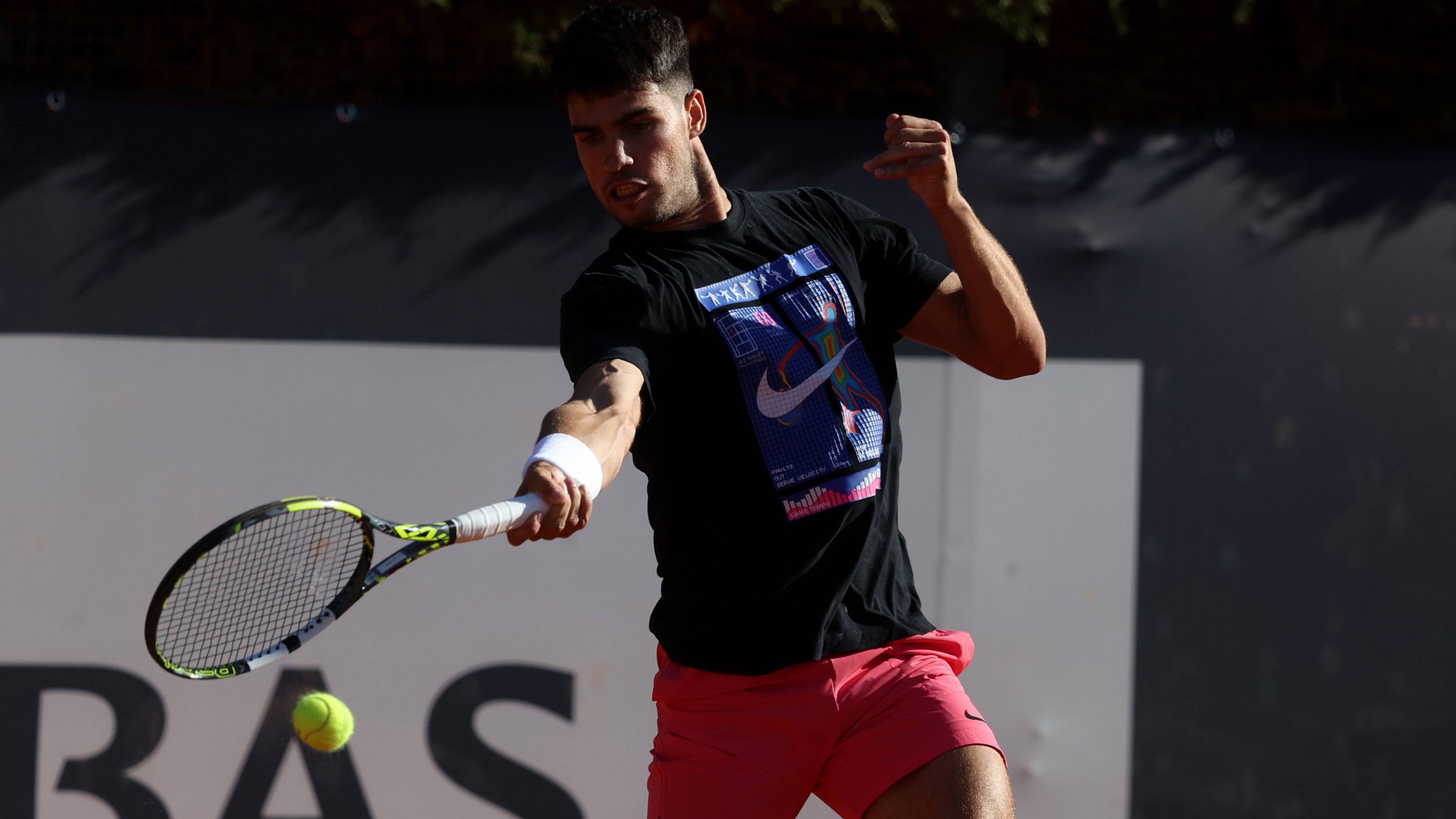 Alcaraz - Zeppieri: horario, canal y dónde ver hoy en TV y online el partido de Carlos Alcaraz de Roland Garros 2025