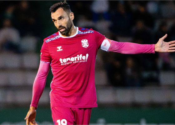Enric Gallego, cuestionado y casi culpable de una eliminación