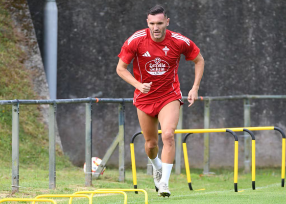 El nombre de Lucas Pérez vuelve a relucir en el Deportivo de La Coruña 
