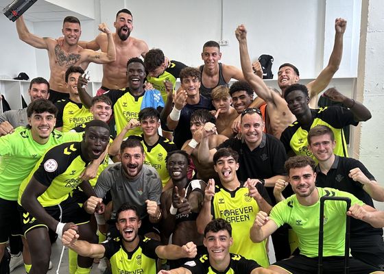 Ibiza 1-2 Betis Deportivo: Souleymane Faye y Dani Pérez catapultan al filial bético al liderato