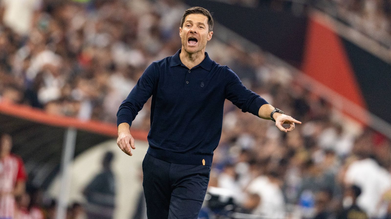 El Liverpool duda de Xabi Alonso y pregunta al Real Madrid