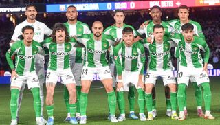 Puntos uno a uno del Betis en su duelo de LaLiga EA Sports ante el Barcelona: Plan fallido, Isco y respuestas contadas a contracorriente 