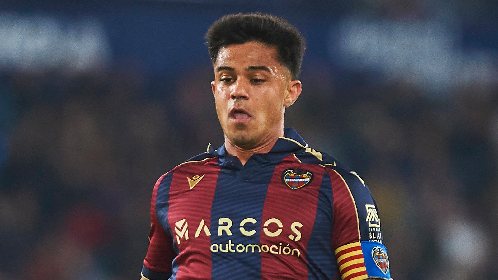 Brugué, delantero del Levante, tajante: "Si no lo hacemos, bajaremos"
