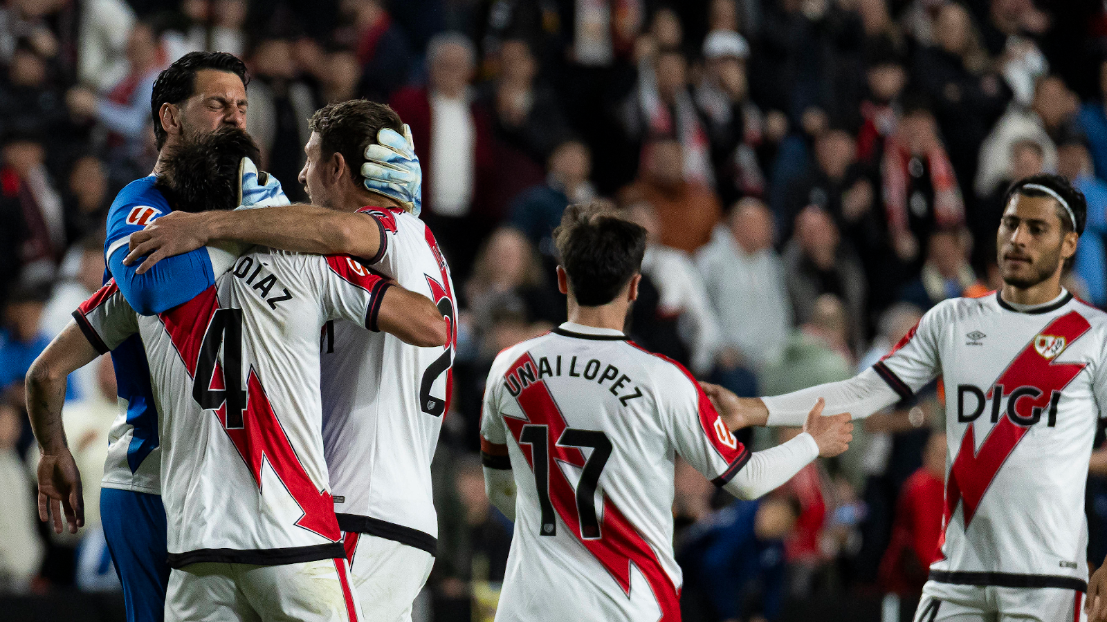 Rayo Vallecano - AEK de Atenas: alineaciones , horario y dónde ver en tv el partido de la Conference League