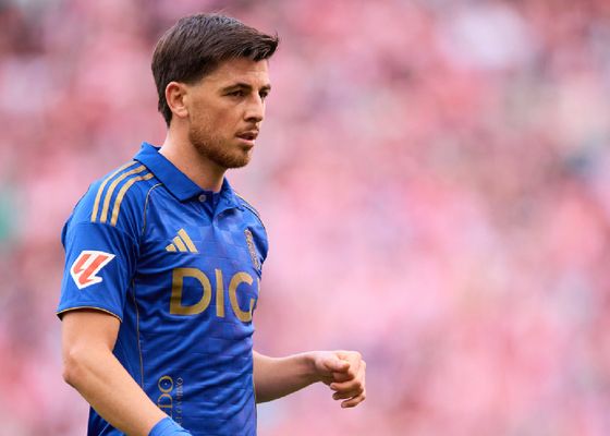 Guillermo Almada recupera a Alberto Reina y el Oviedo afina su plan ante el Atlético