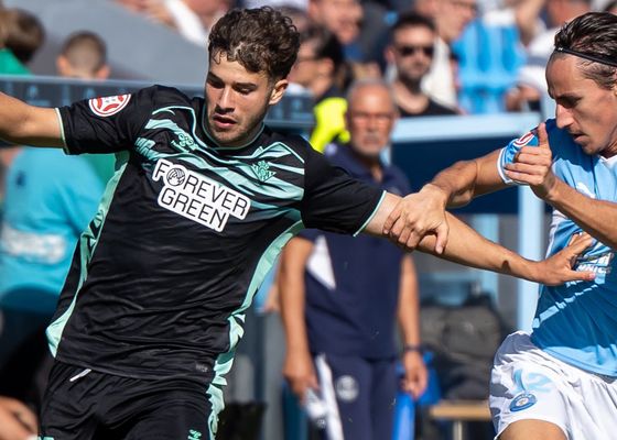Ibiza 0-0 Betis Deportivo: Mejoría sin gol que lo mantiene en el pozo 