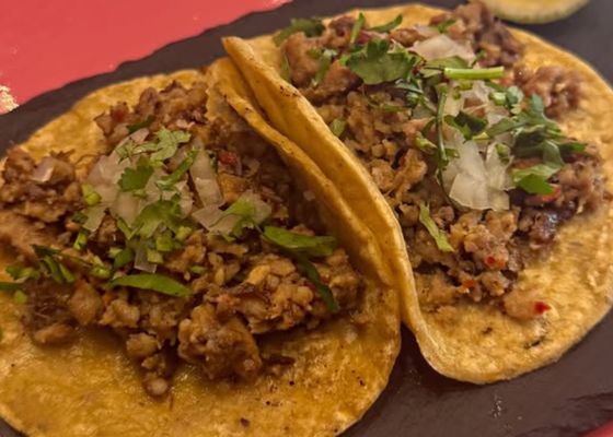Los mejores tacos de Sevilla: largas colas para ir a probarlos por solo un euro